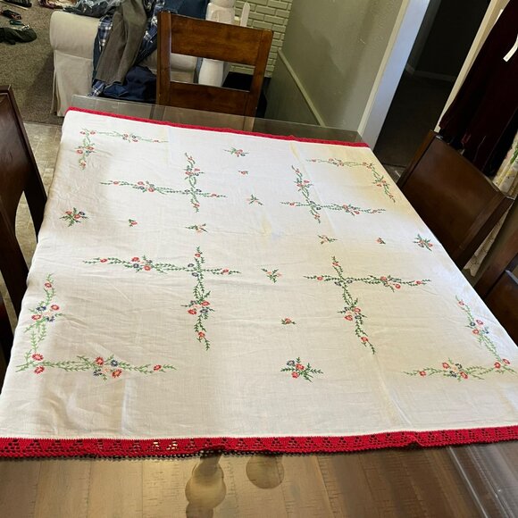 Vintage Hand Embroidered Floral Tablecloth Red Crochet Lace 50x52 Cottage - Picture 12 of 16